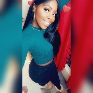 Meet your Posher, Diandra deedee